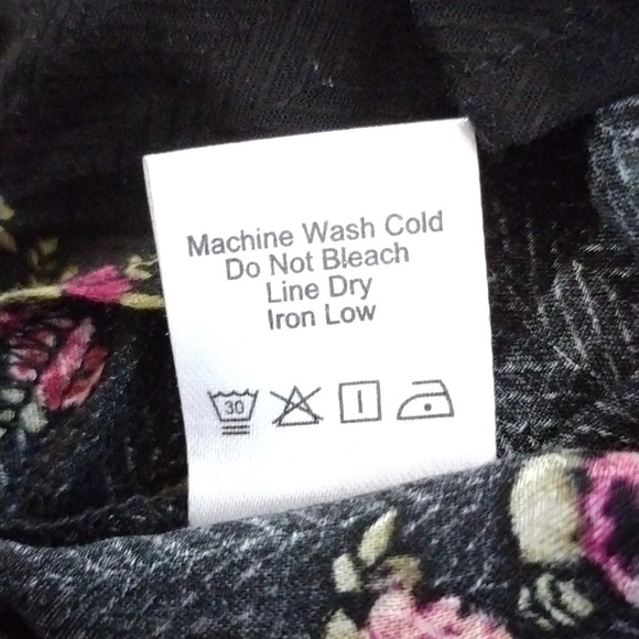 Floral Dress - Picture 5 of 6